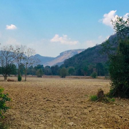 Coombs Cottage, Khaoyai, Mu Si Ban Rai Khlong Sai Exteriér fotografie